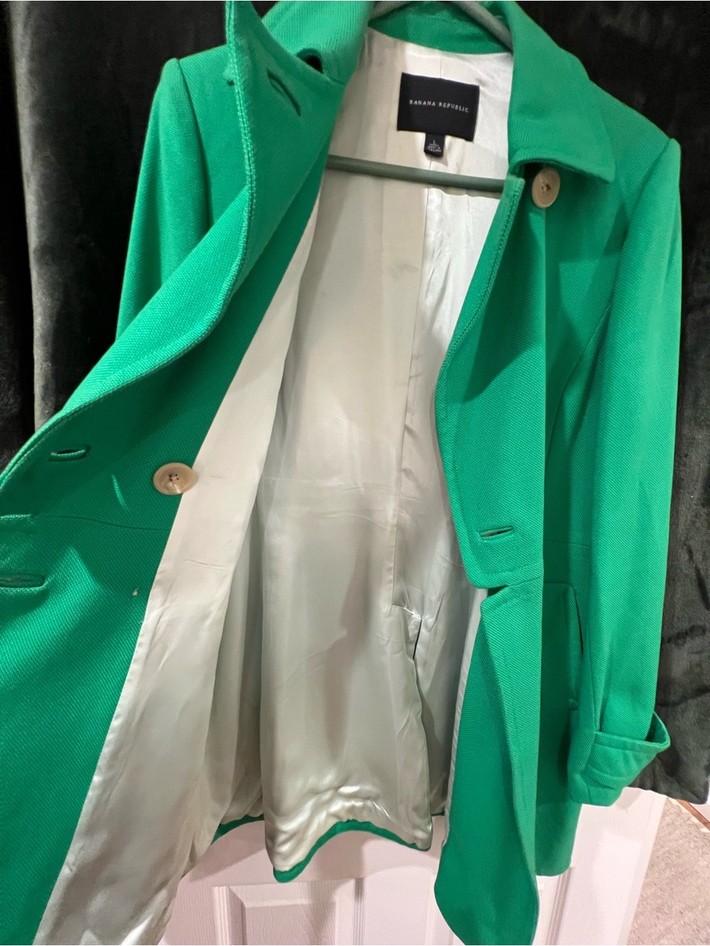 Banana Republic Kelly green coat welt pockets-perfect..never worn - Picture 5 of 5